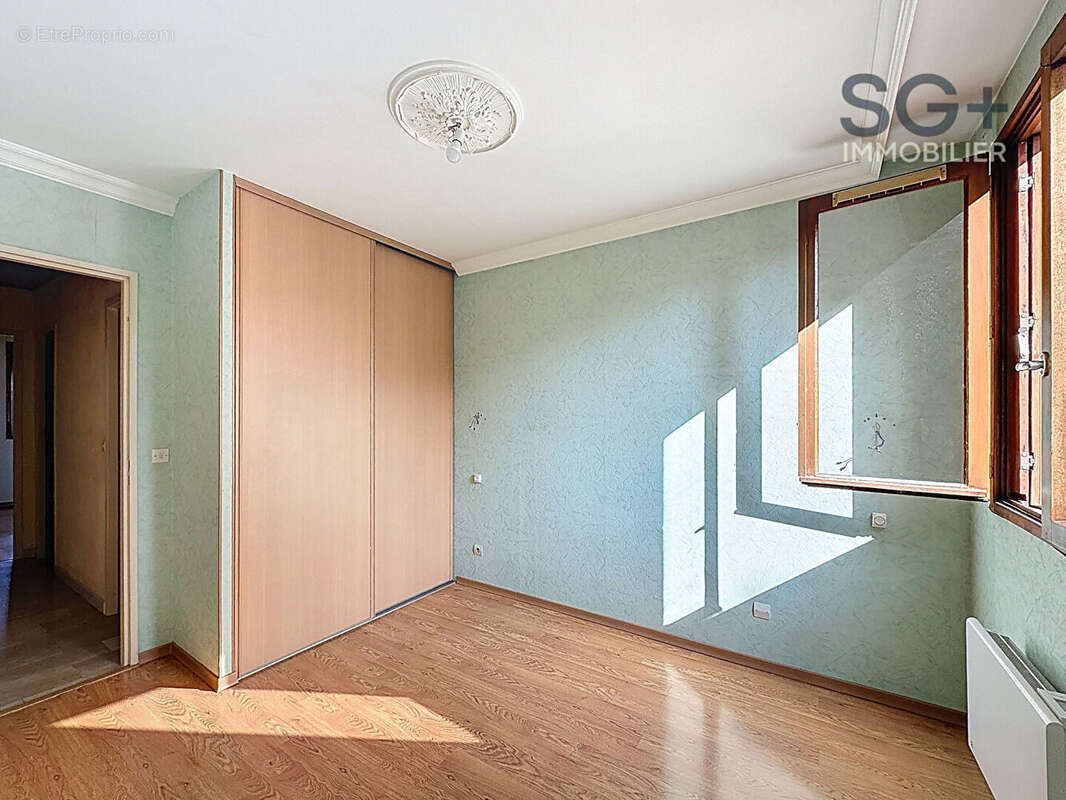 Appartement à MARSEILLE-13E