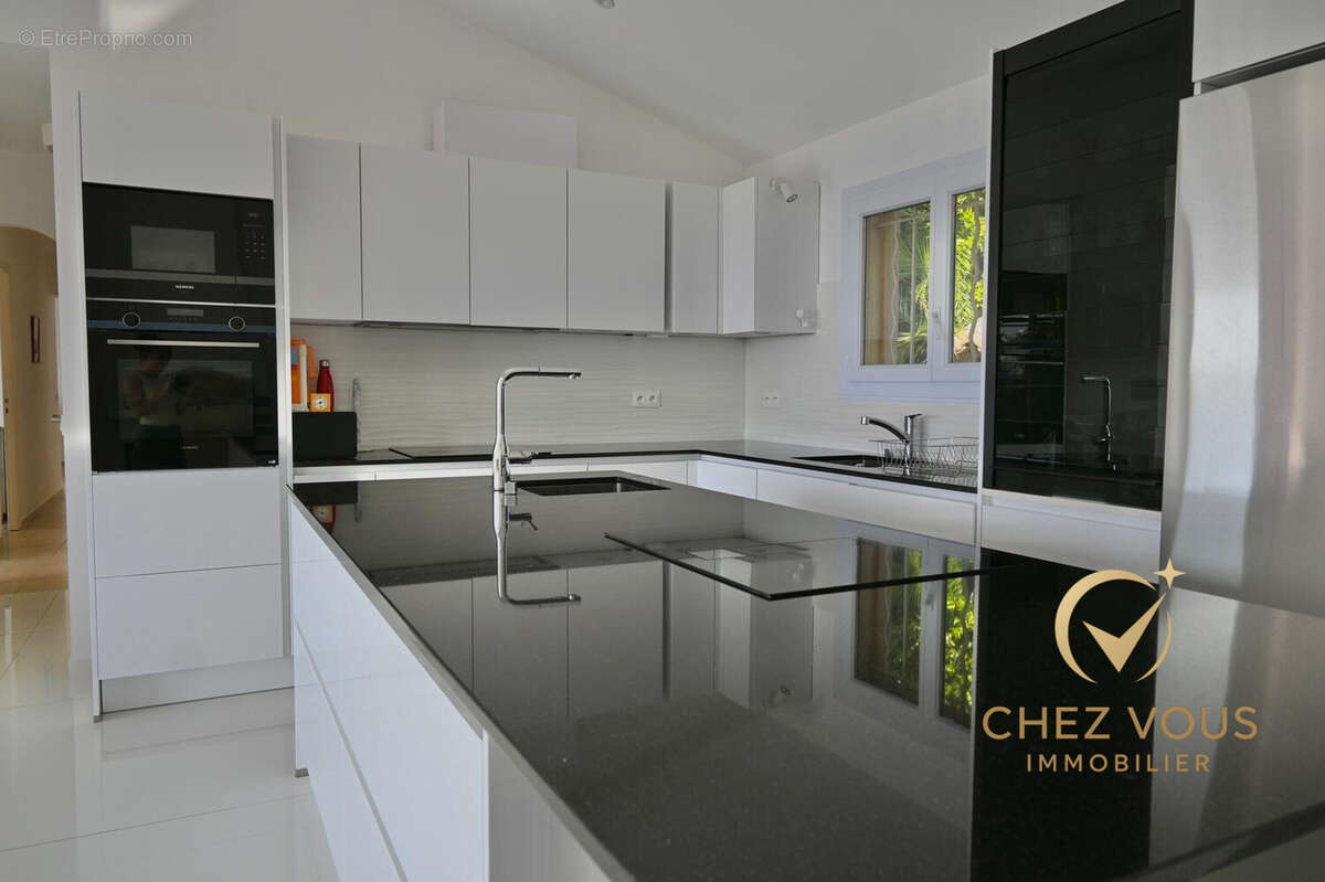 Maison à LA CROIX-VALMER