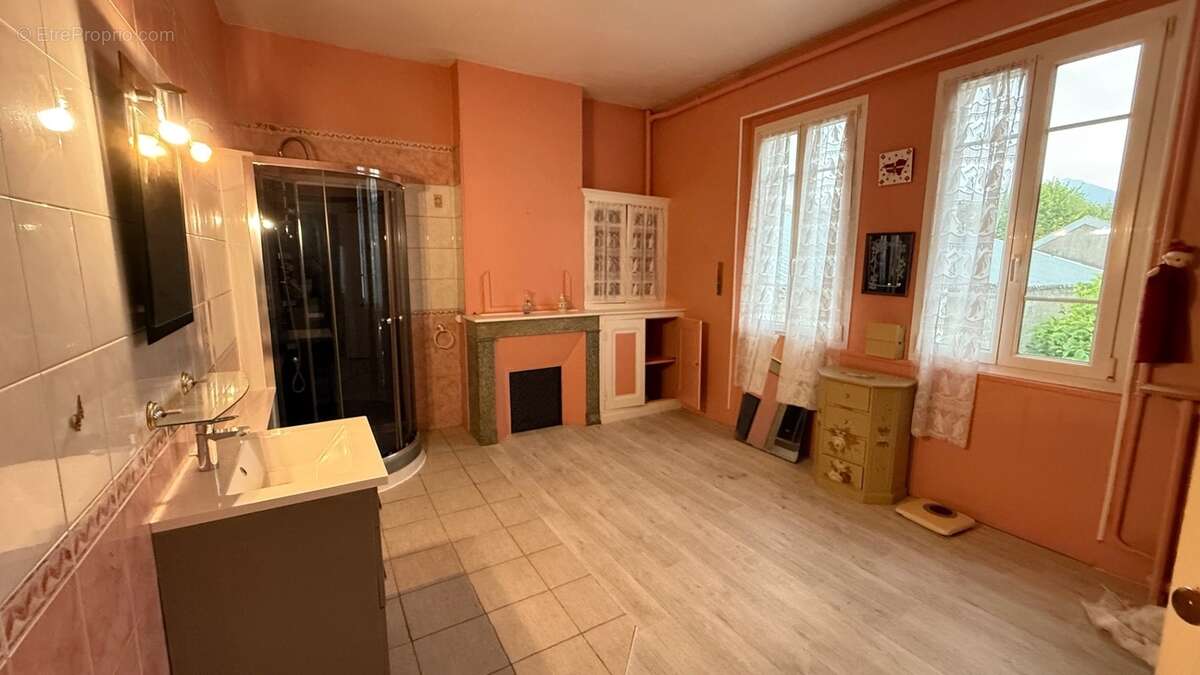 Maison de ville à vendre 7 pièces BAGNERES DE BIGORRE (65) - photo 21