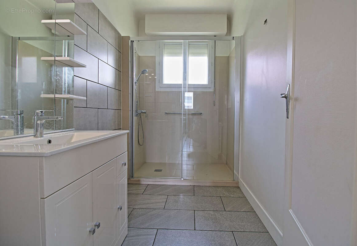 Maison Biarritz 6 pièce(s) 110 m2 habitables 215m² utiles - photo 12
