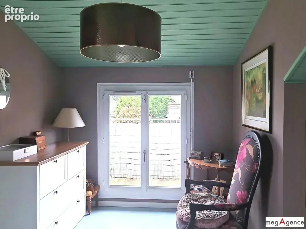 Sautron Bourg - Maison avec jardin et garage - photo 5