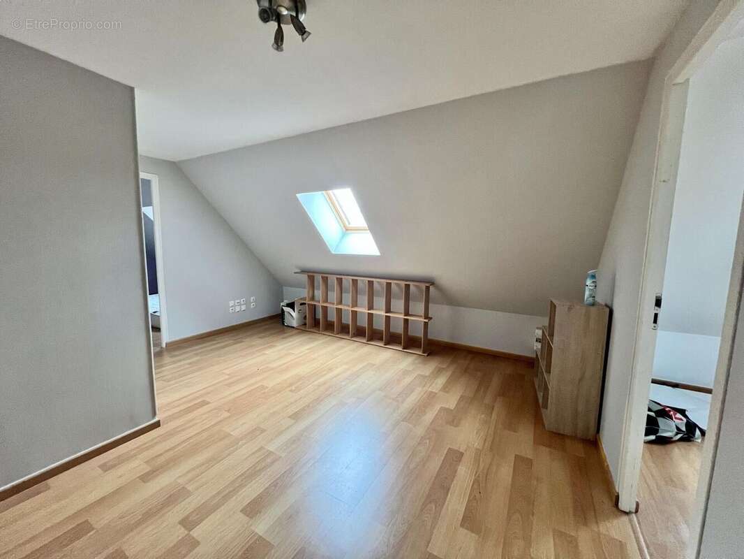 Photo 9 - Maison à VILLERS-COTTERETS