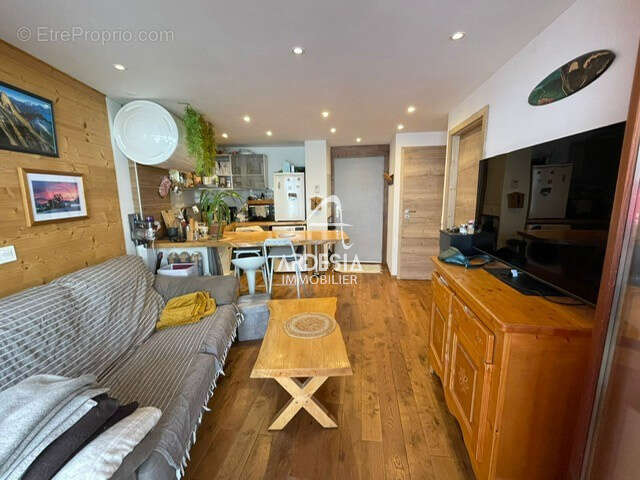 Appartement à LE CHATEL