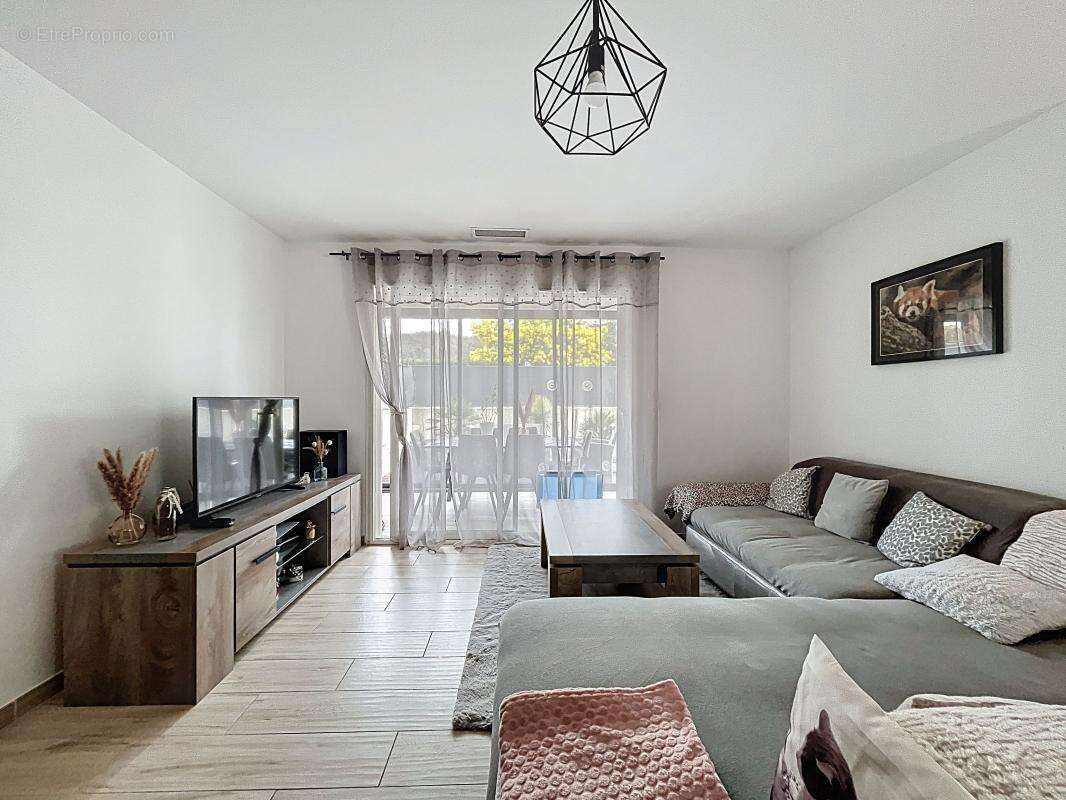 Maison à CHATEAUNEUF-SUR-ISERE