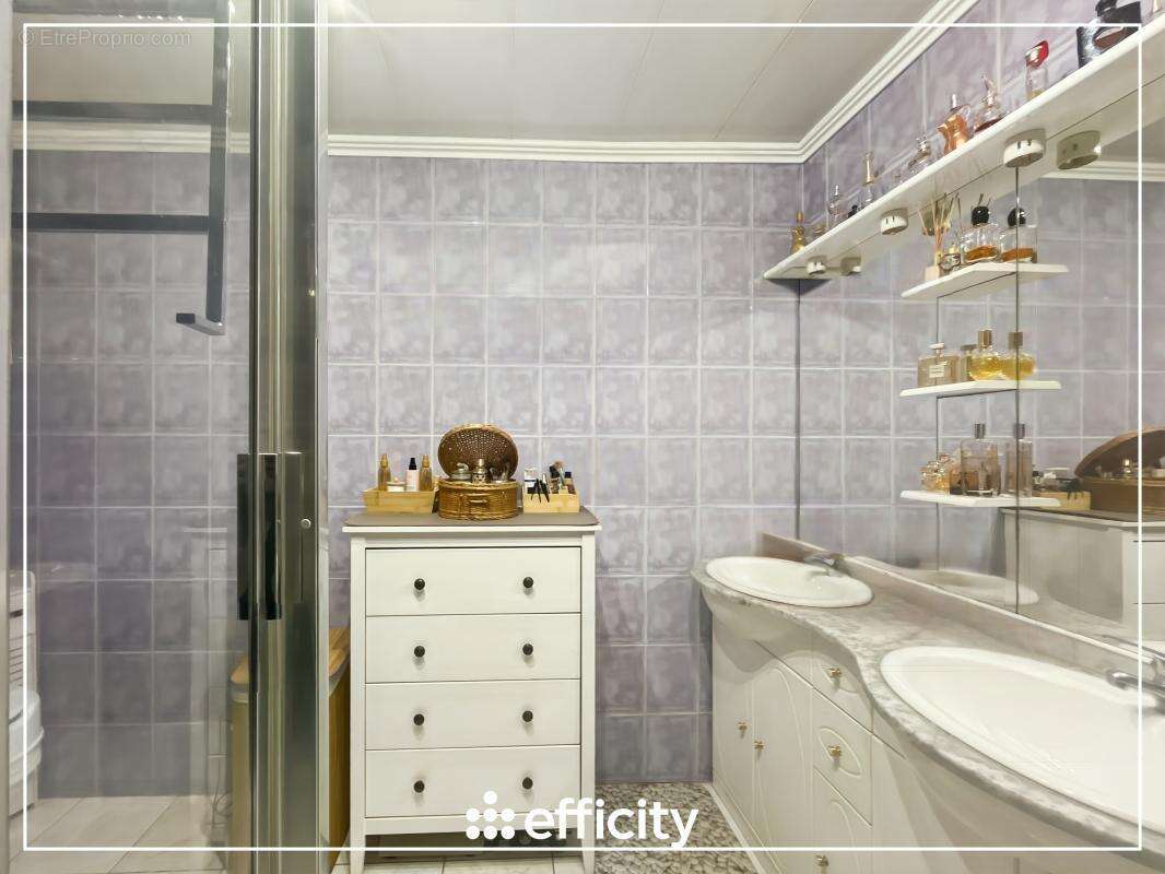 Maison à GRETZ-ARMAINVILLIERS