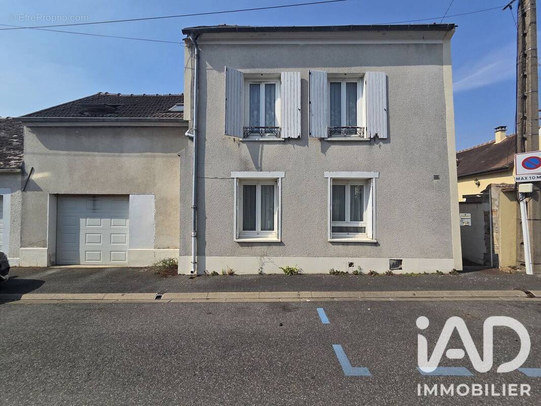 Photo 1 - Maison à CANNES-ECLUSE