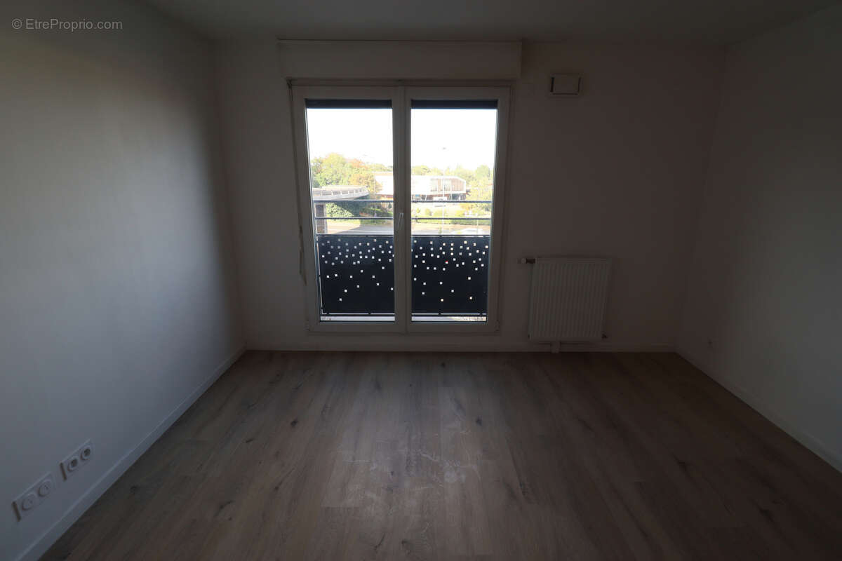 LE PORT-MALRY Studio de 23m2 à Vendre - photo 5