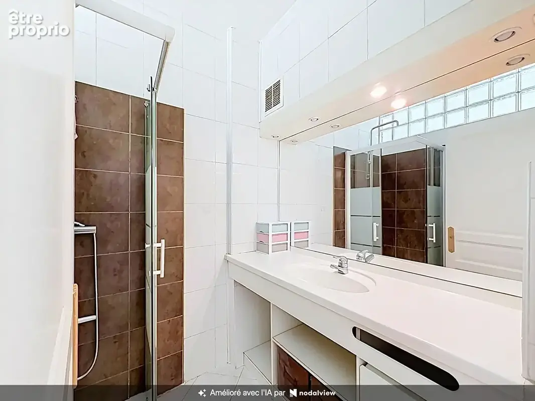 Nice - Quartier Libération - Appartement 3 pièces avec cachet ancien - photo 7