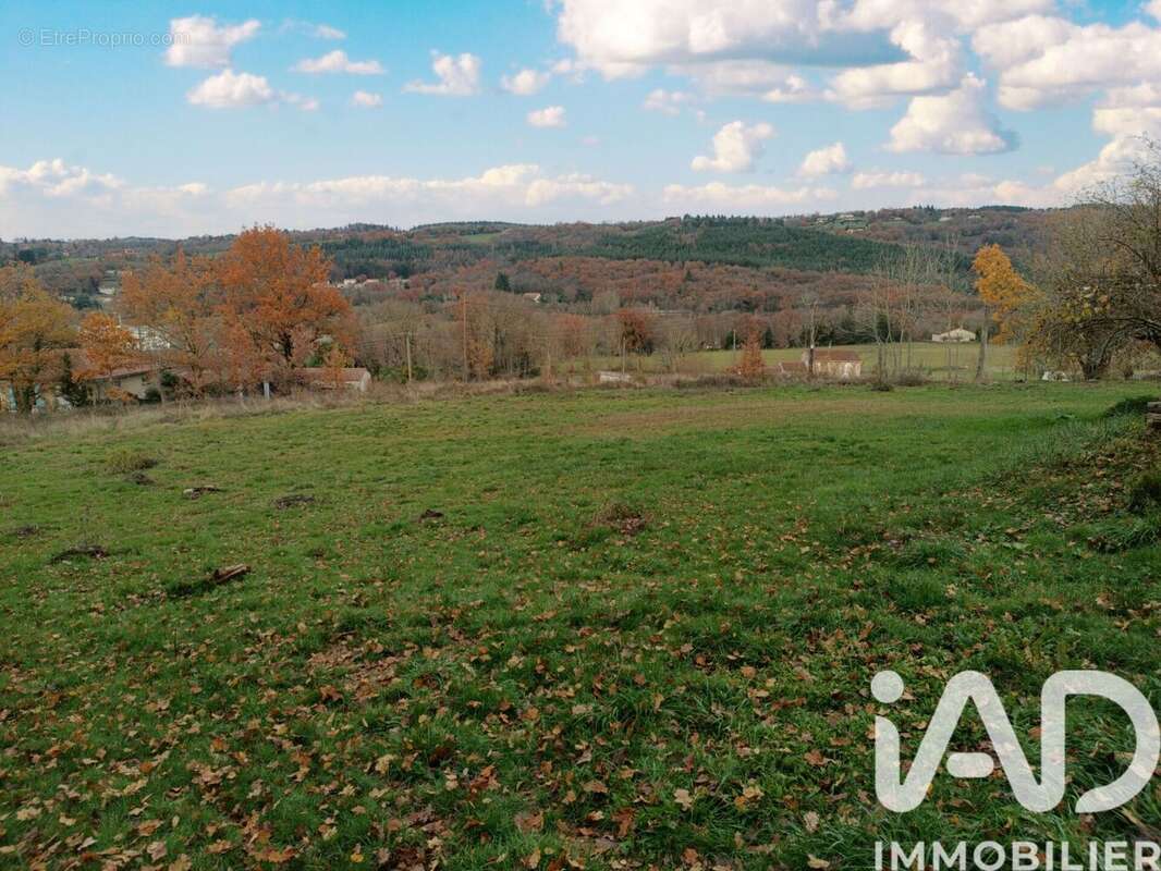 Maison 152 m² à Mazamet  - photo 3