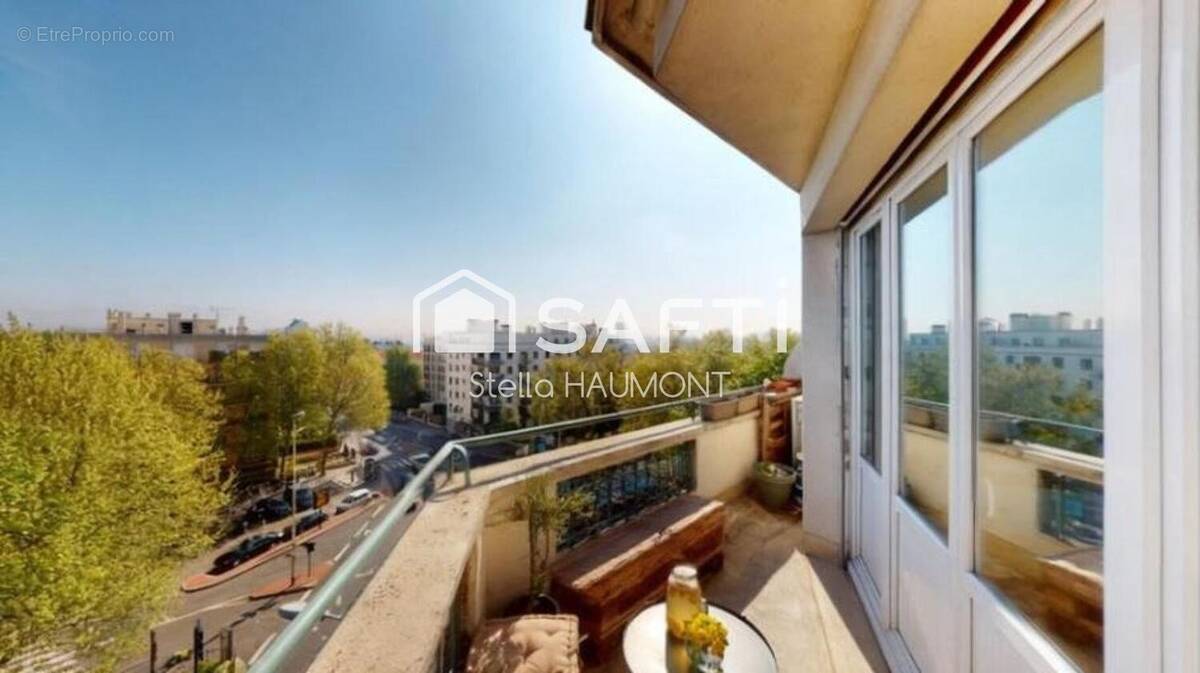 Photo 1 - Appartement à COURBEVOIE