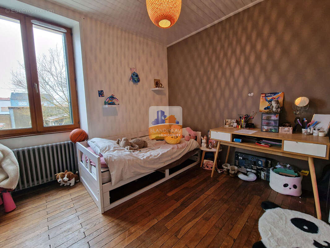 Maison à LA MONTAGNE