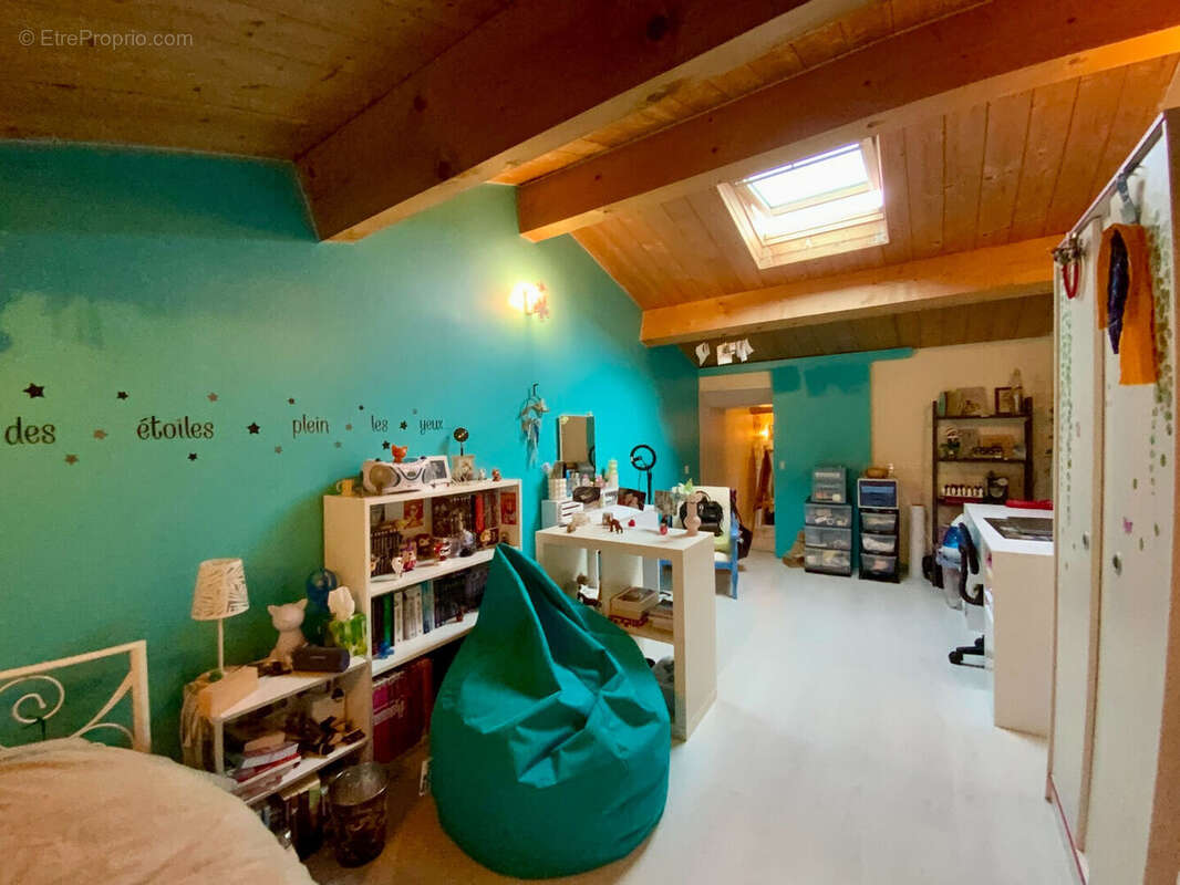Maison  7 pièces 200 m2 - photo 9