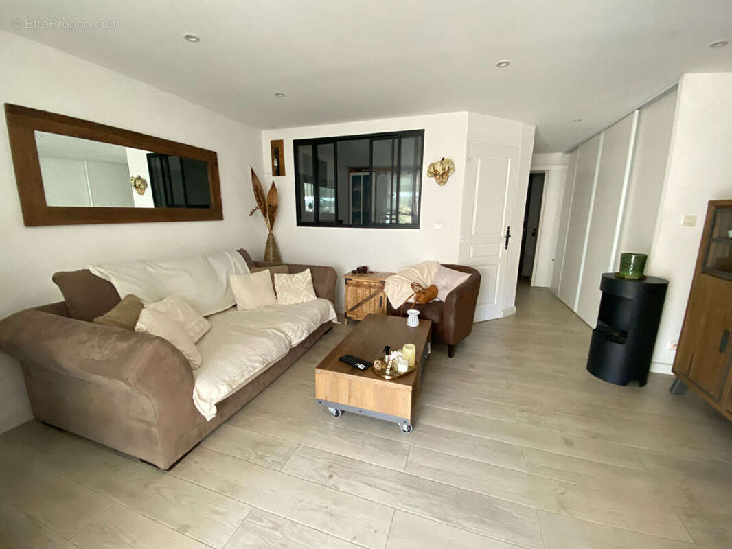 Appartement à OLLIOULES