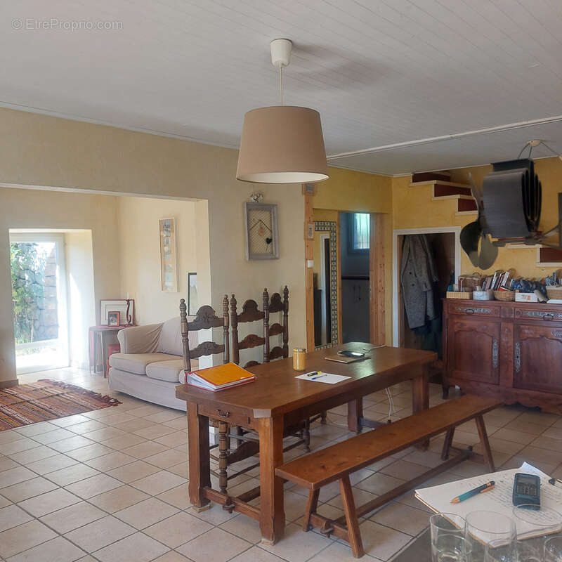 Maison à LACHAPELLE-SOUS-CHANEAC