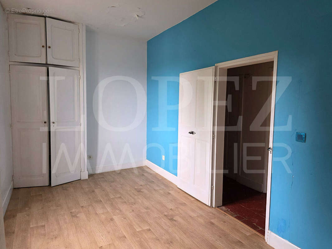 Maison à AIGUEFONDE