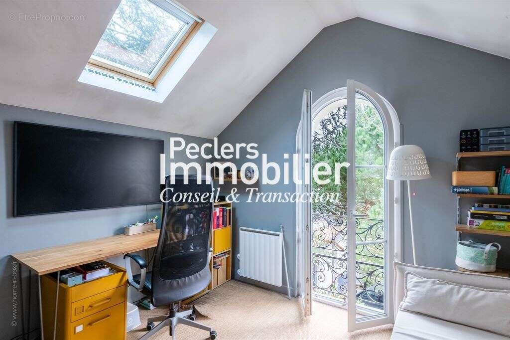 Appartement à RUEIL-MALMAISON