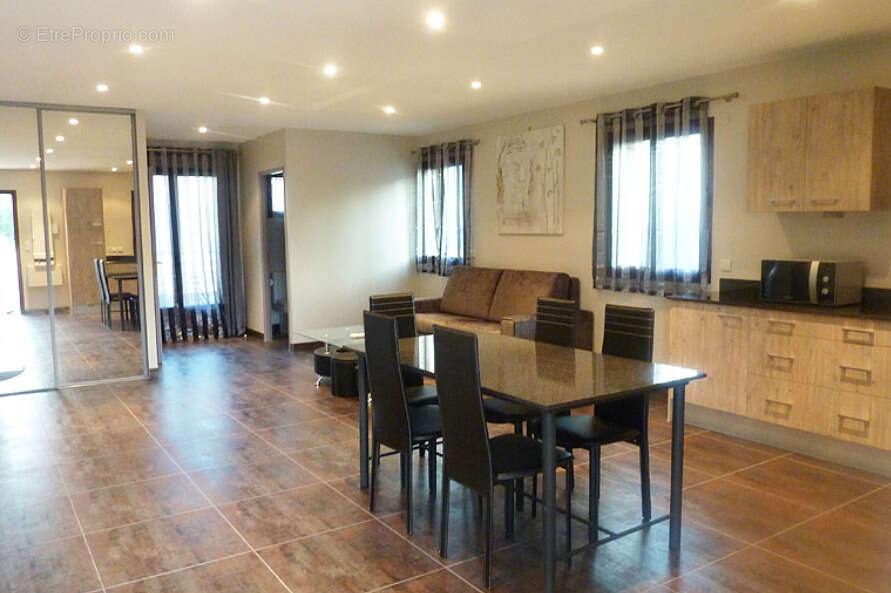 Appartement à EUS
