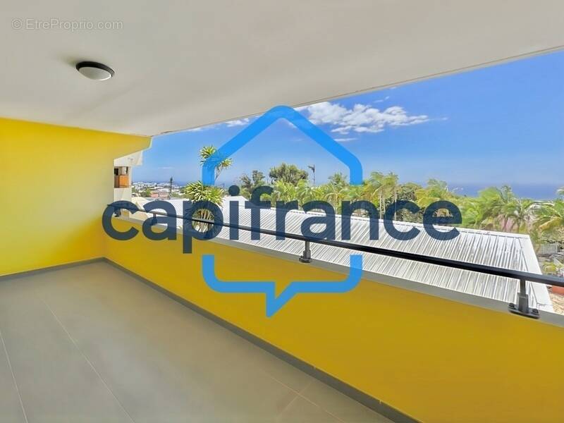 Appartement à SAINT-DENIS