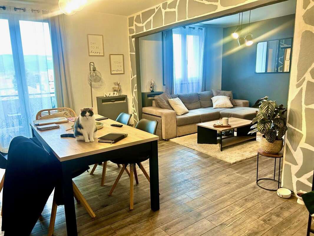 Appartement à BOURG-LES-VALENCE