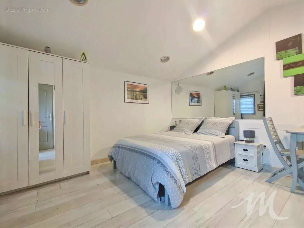 Maison à SAINT-MAXIMIN-LA-SAINTE-BAUME