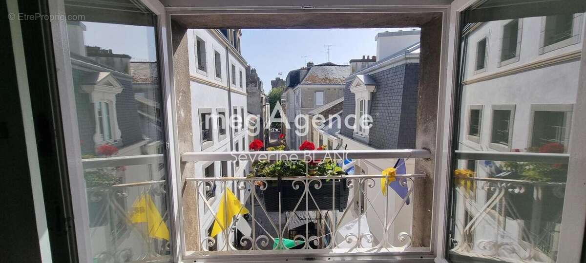 A vendre Saint-Malo Intra-Muros – Calme et vue dégagée pour ce charmant duplex au dernier étage - photo 2
