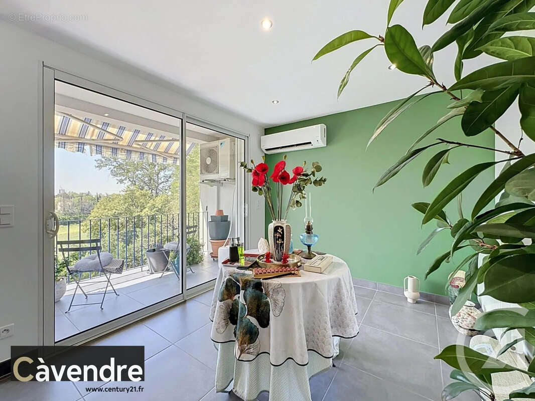 Appartement 101 m² à Avignon  - photo 13