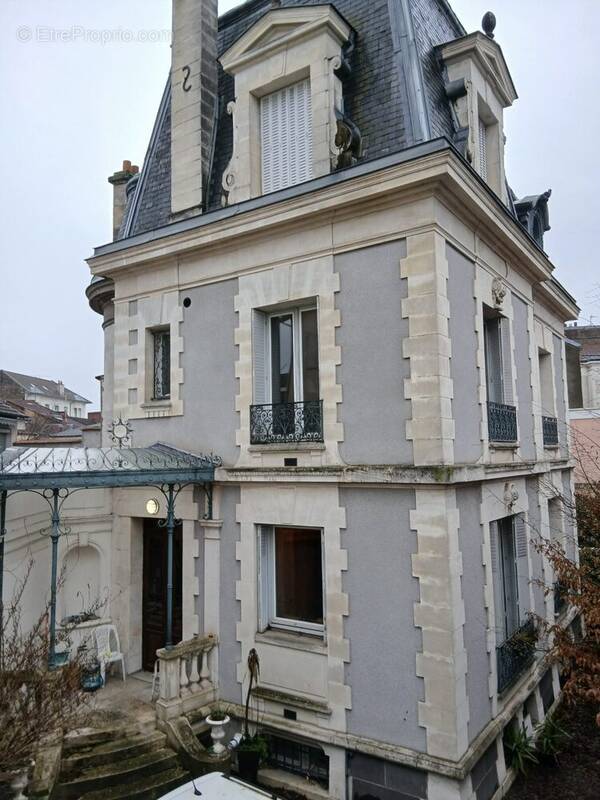 Maison à VICHY