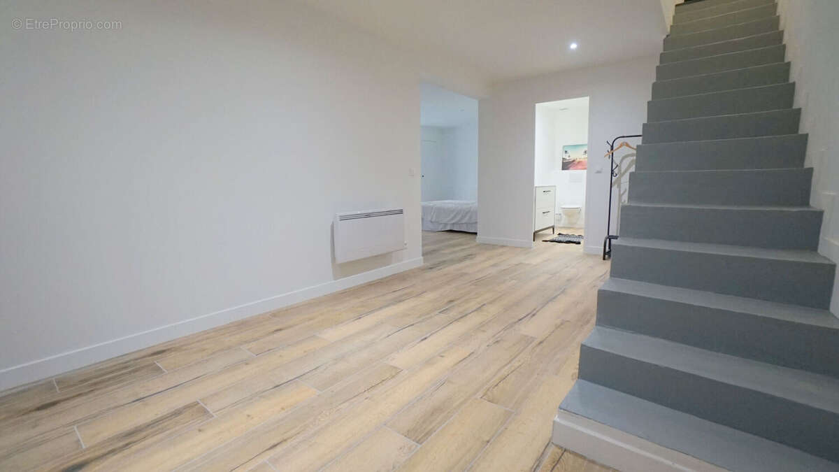 Maison à MEZY-SUR-SEINE