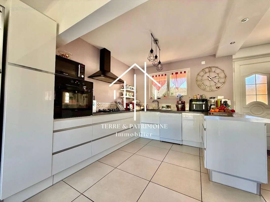 Maison à LALEVADE-D'ARDECHE