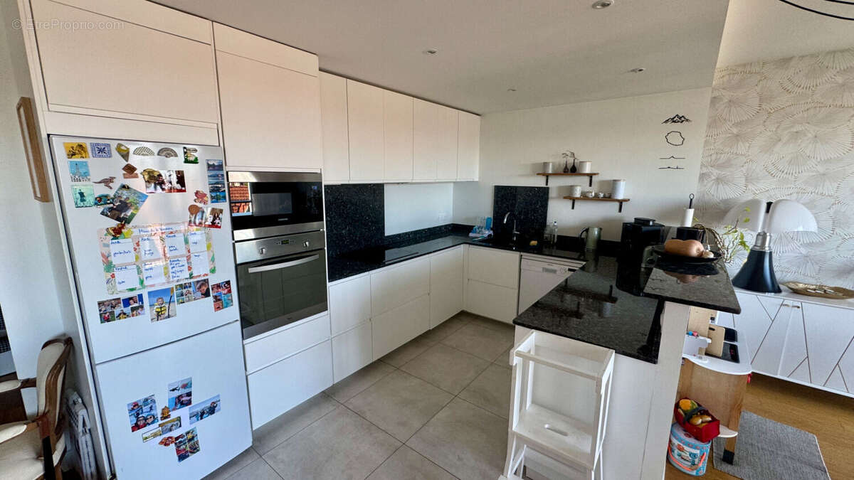 Appartement à ENGHIEN-LES-BAINS