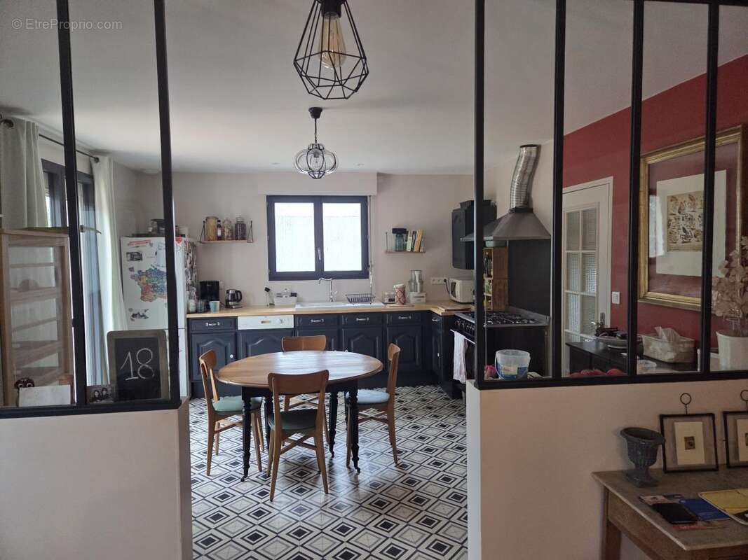 Maison à CHATEAU-GONTIER