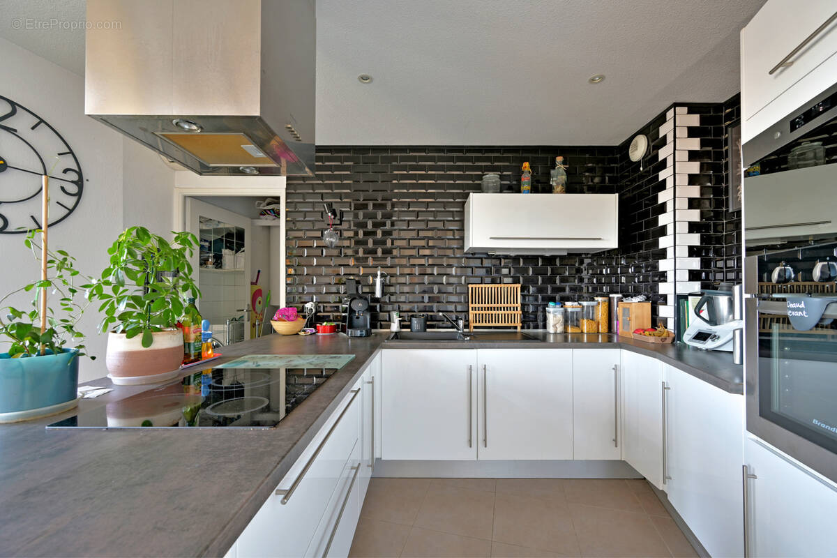 Appartement à AIMARGUES