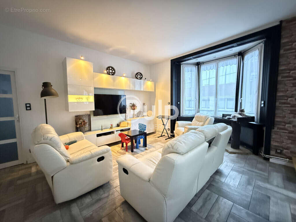 Maison à HENIN-BEAUMONT