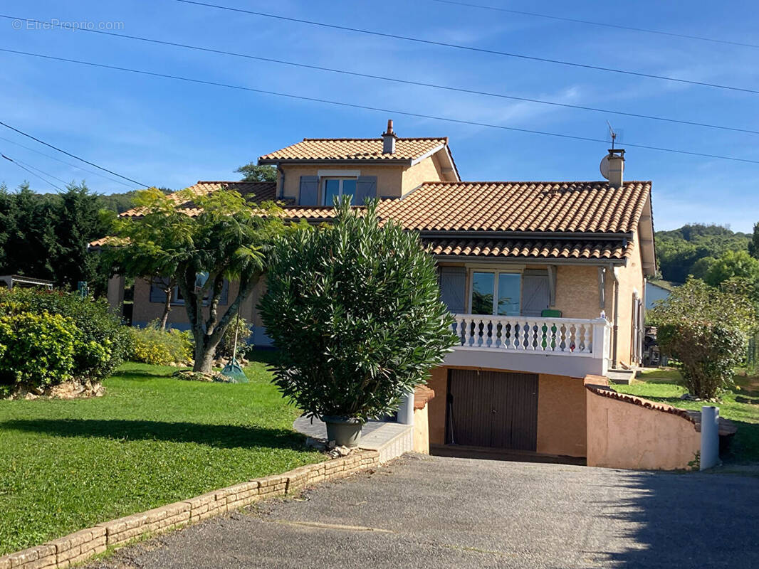 Maison à SIMANDRES
