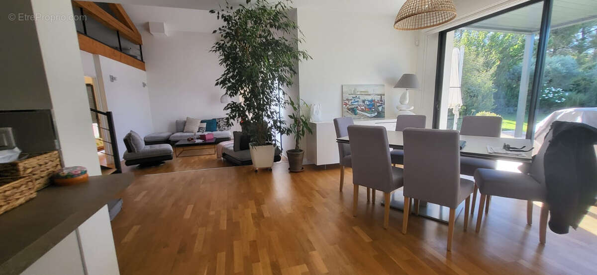 Maison à AIX-EN-PROVENCE