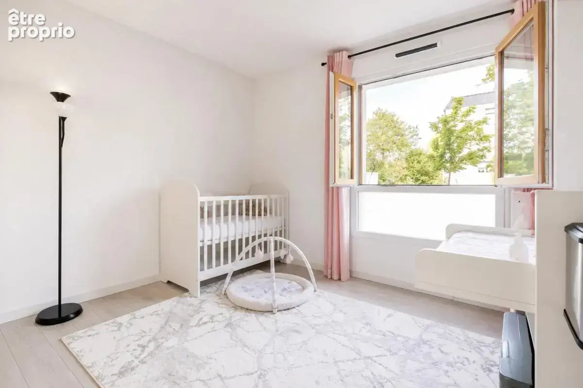 Appartement de 4 pièces de 80 m² à Bondy - photo 7
