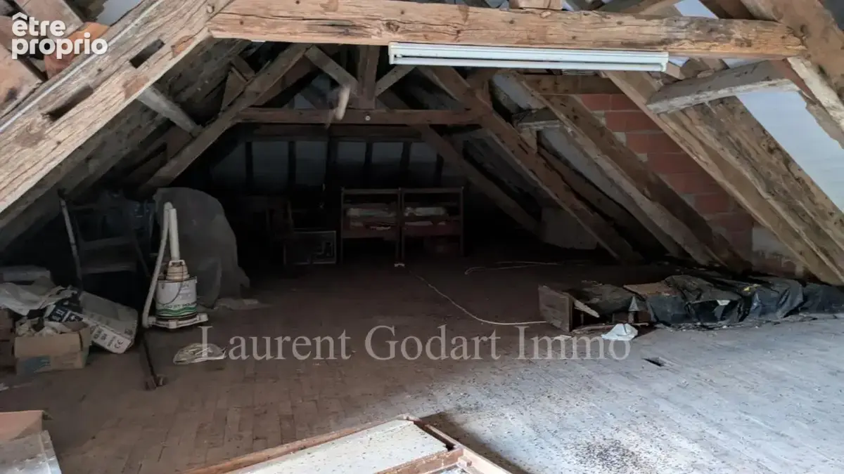 Maison en pierres avec dépendances - photo 9