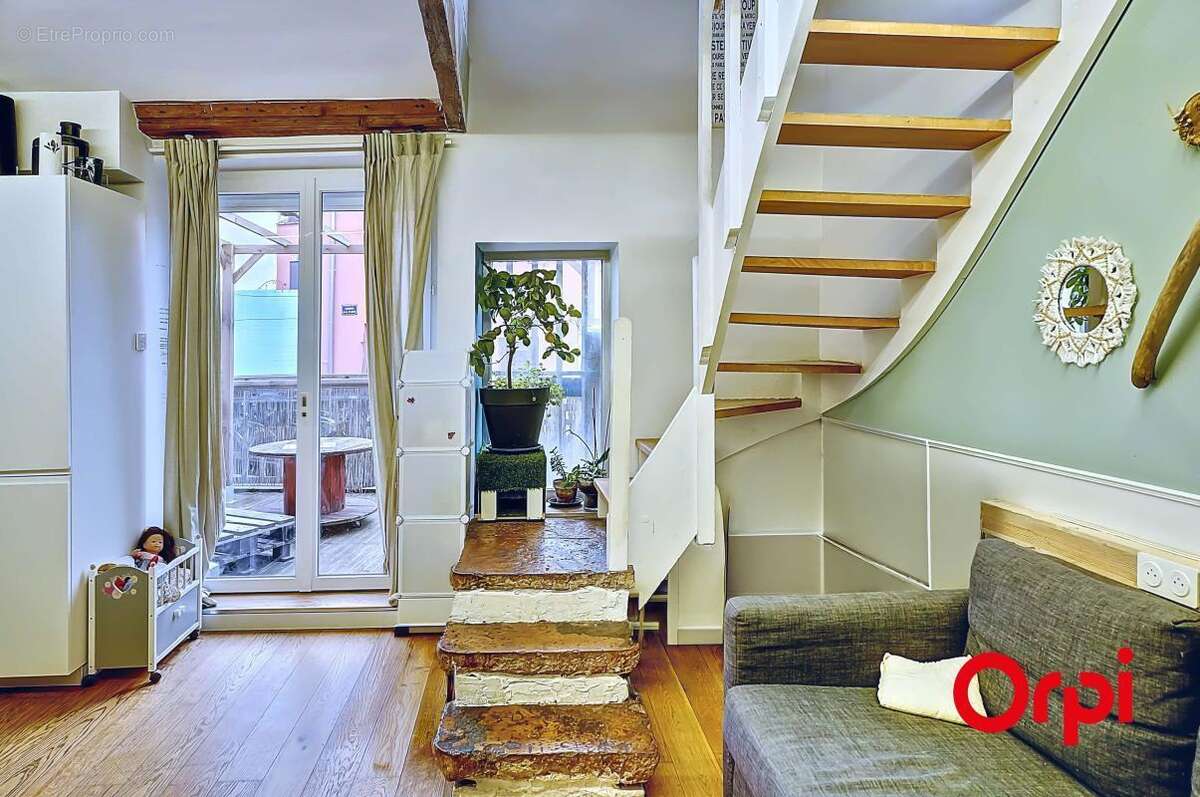 Maison à ROCHETAILLEE-SUR-SAONE