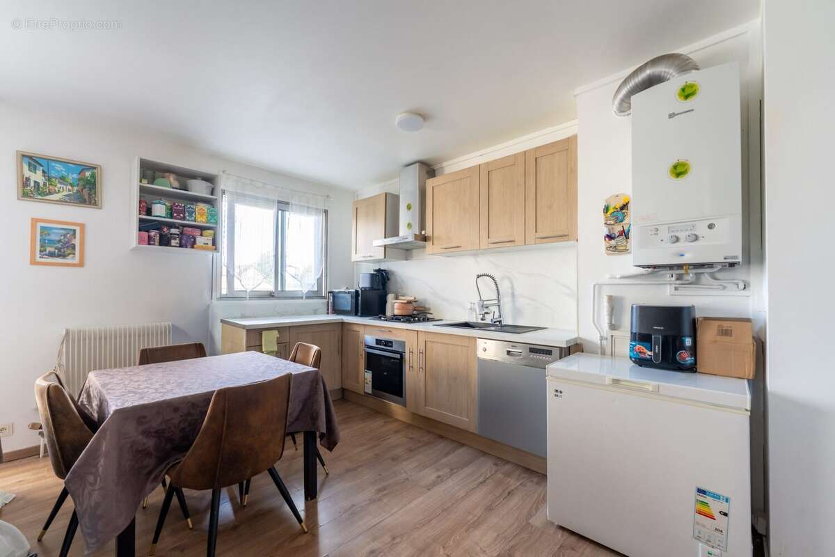 Appartement à BONDY