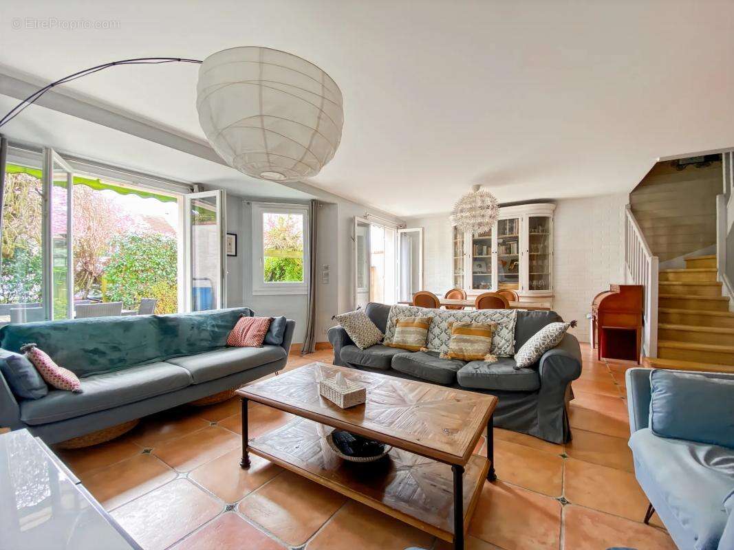 Maison à NOISY-LE-ROI