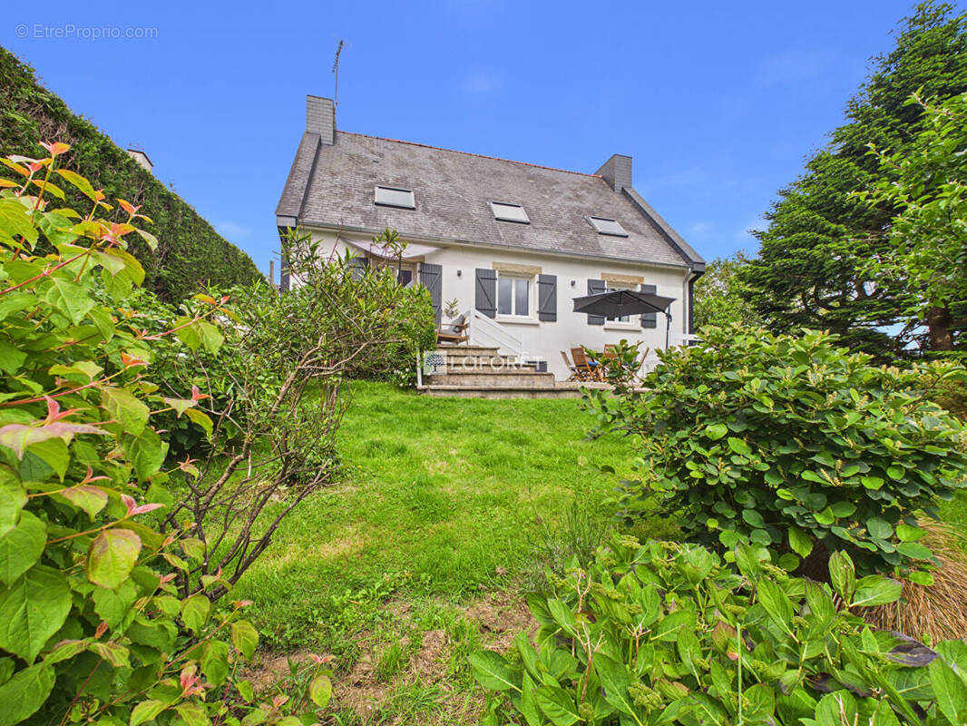 Maison à PLOMELIN