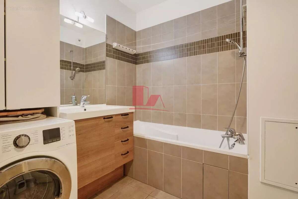 Appartement à ISSY-LES-MOULINEAUX