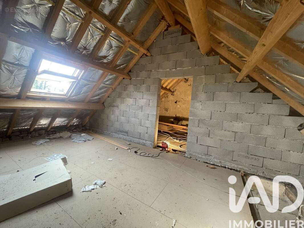 Photo 9 - Maison à AUGY-SUR-AUBOIS