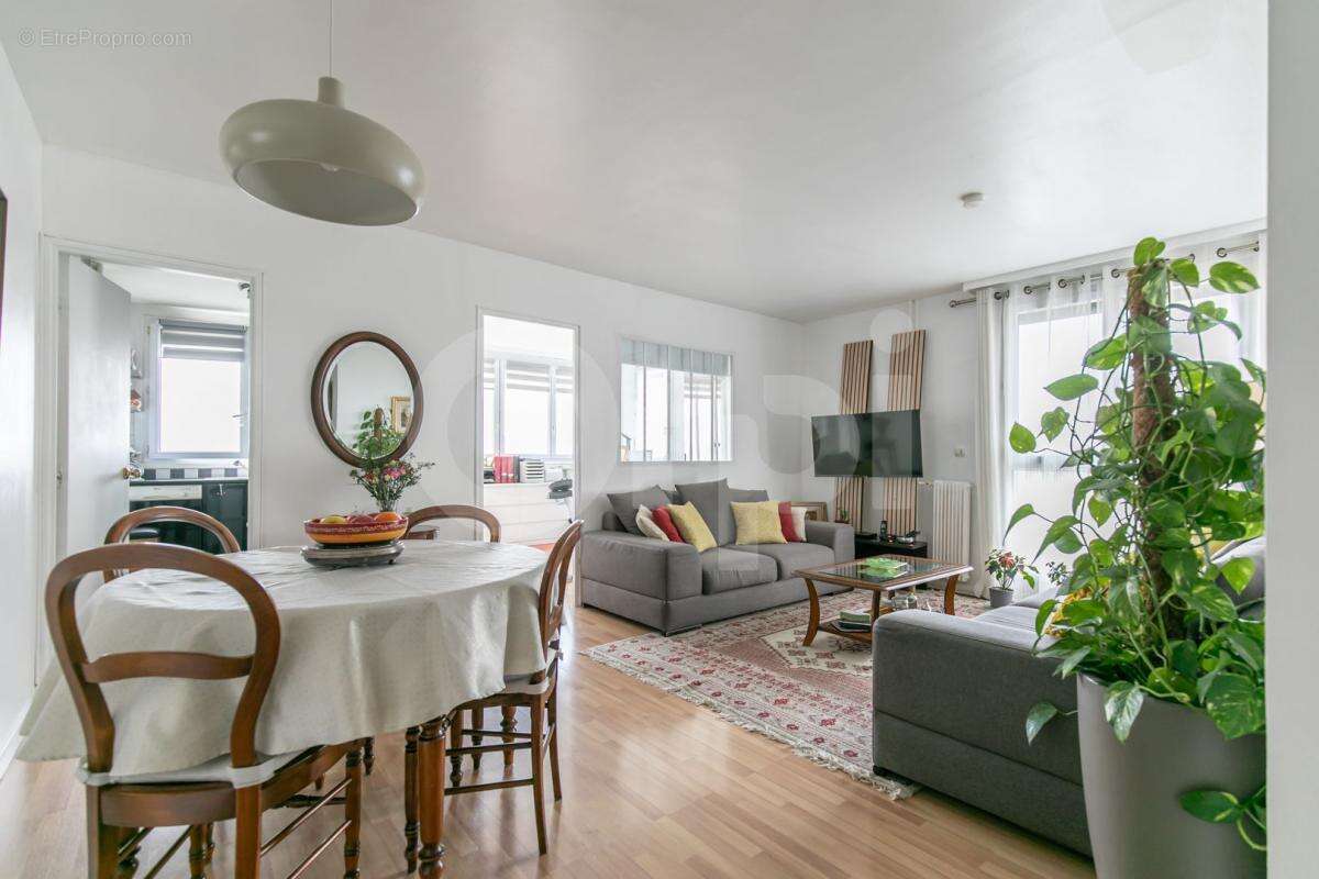 Appartement à BOISSY-SAINT-LEGER