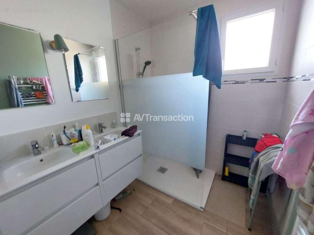 Maison 106 m² à Bonchamp-Les-Laval  - photo 15