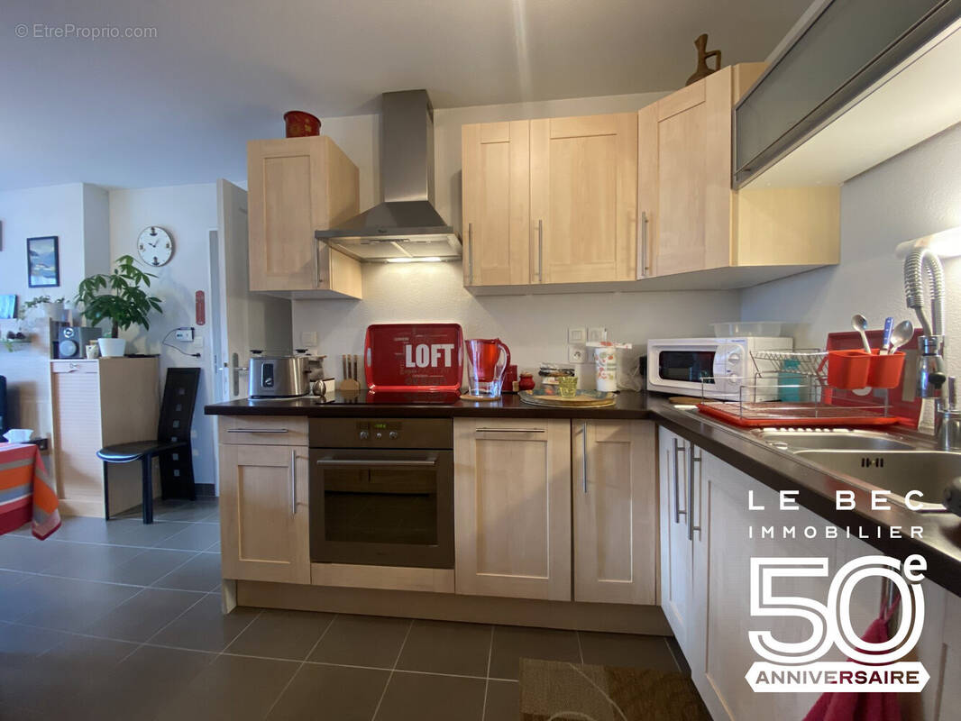 Appartement à SENE