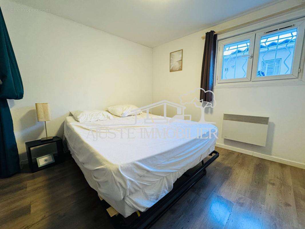 Appartement à ENSUES-LA-REDONNE