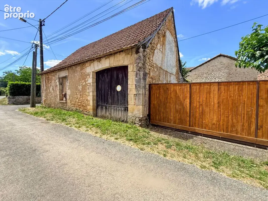  **Authentique ancien four à pain du village**, cette charmante grange en pierre pleine de caractère séduira les amoureux de l’a - photo 2