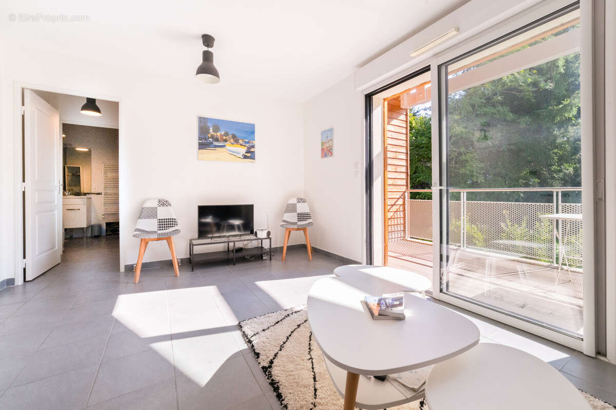 Appartement à SAINTE-FOY-LES-LYON