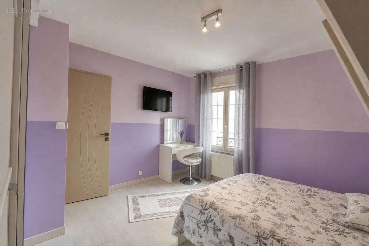 Maison à SEZANNE